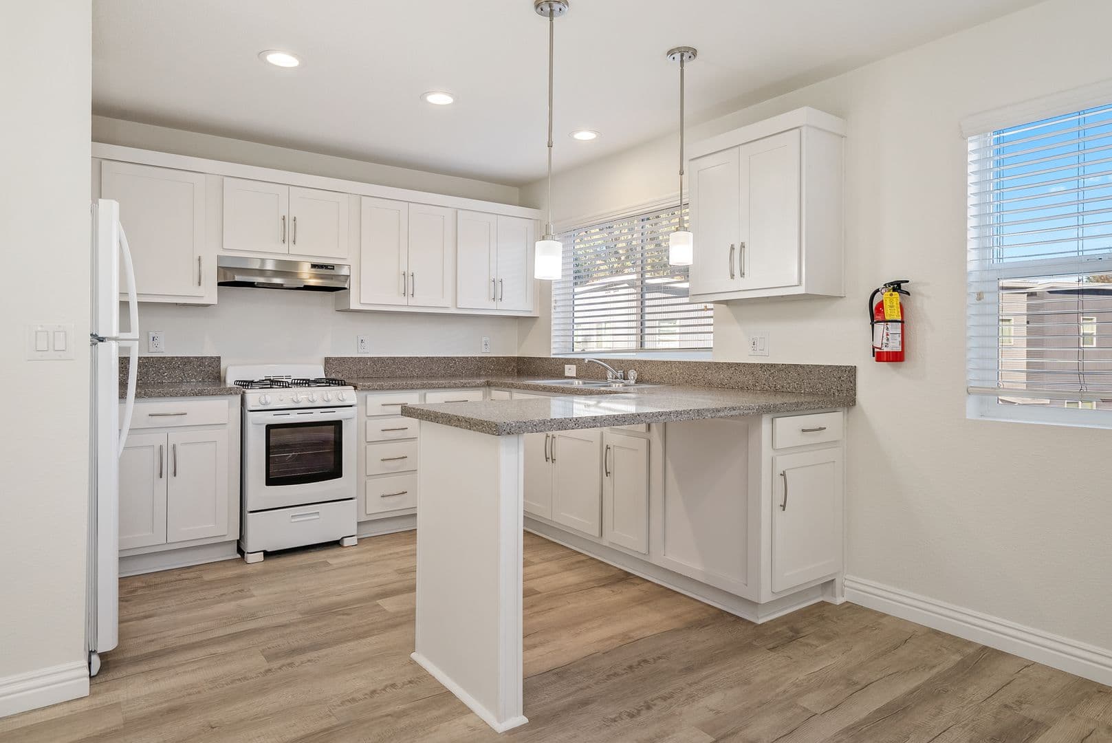 San Luis Obispo Apartment: 550 Higuera St