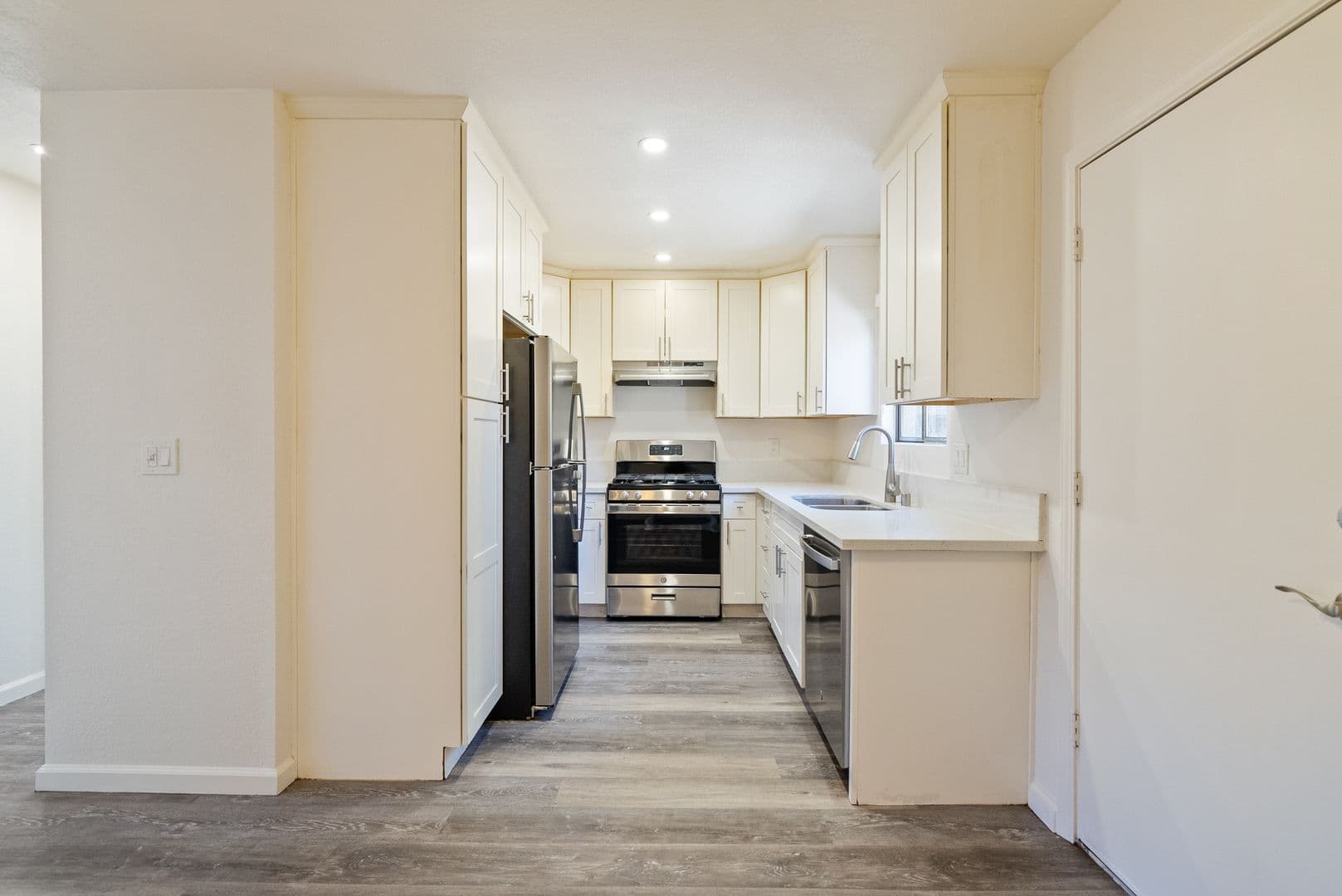 Paso Robles Apartment: 1717 Pine Street