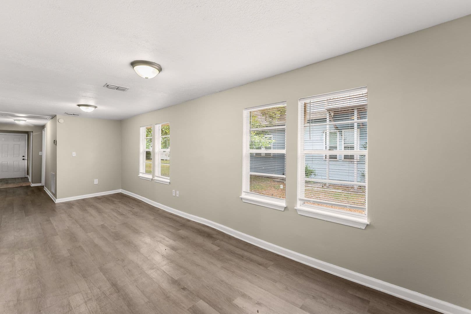 Panama City Apartment: 119 College Avenue