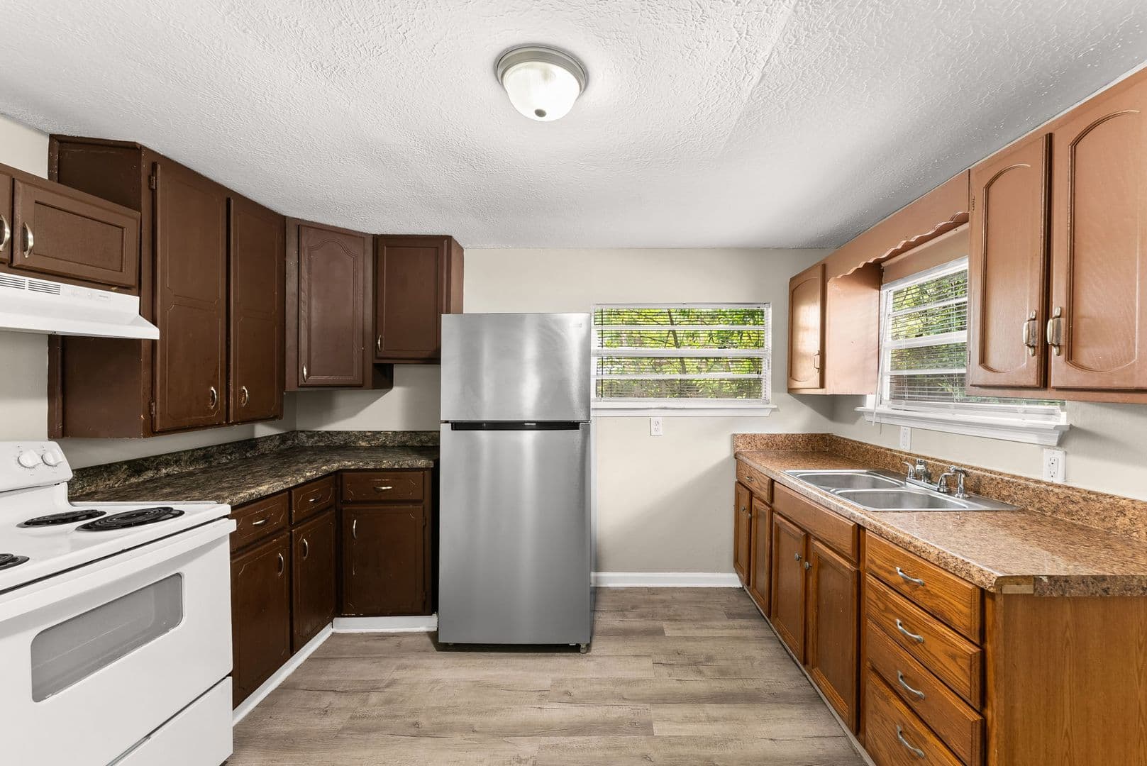 Panama City Apartment: 119 College Avenue