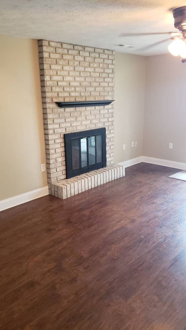 Panama City House: 6229 E Hwy 98