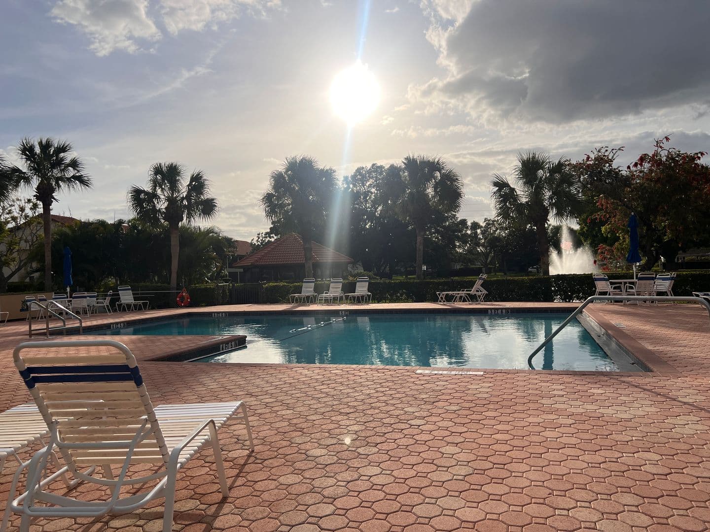VENICE Townhome: 748 AVENIDA ESTANCIA UNIT B