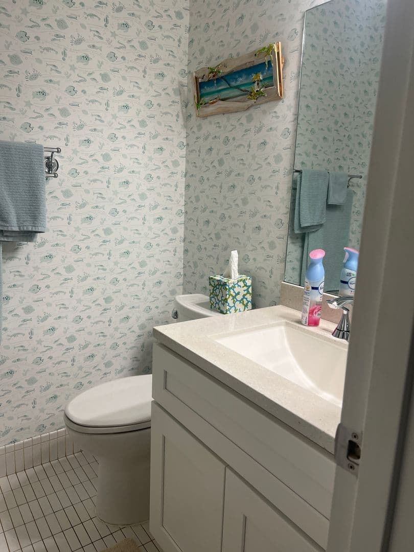 Venice Condo: 1205 Tarpon Center Dr. #D1