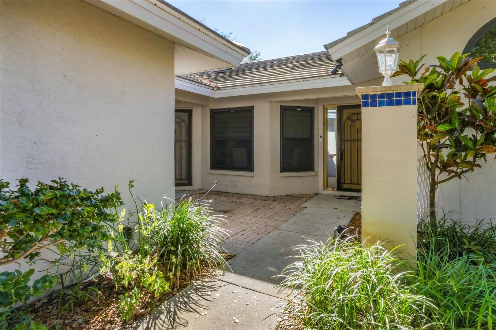 Venice Condo: 109 Southampton Pl. N. #245