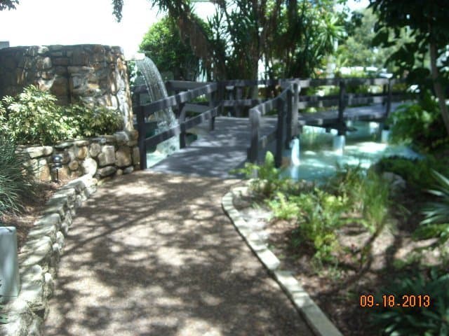 VENICE Condo: 902 GIBBS RD., #285