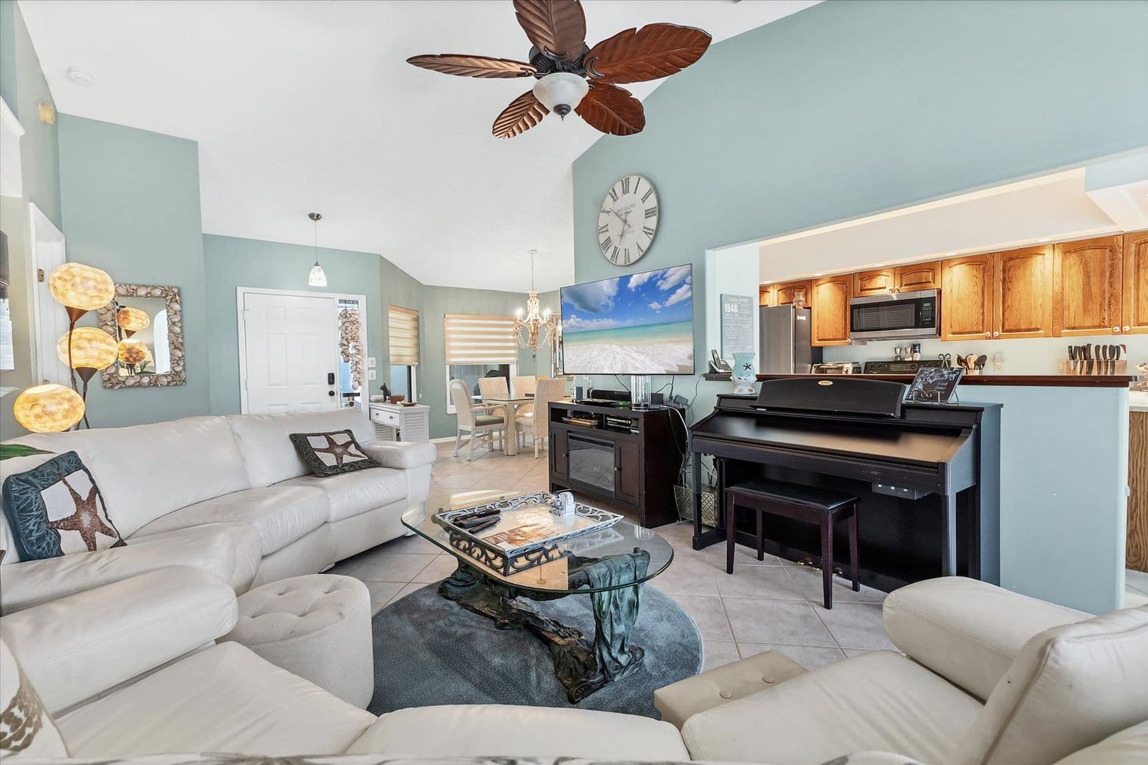 Venice Condo: 109 Southampton Pl. N. #245