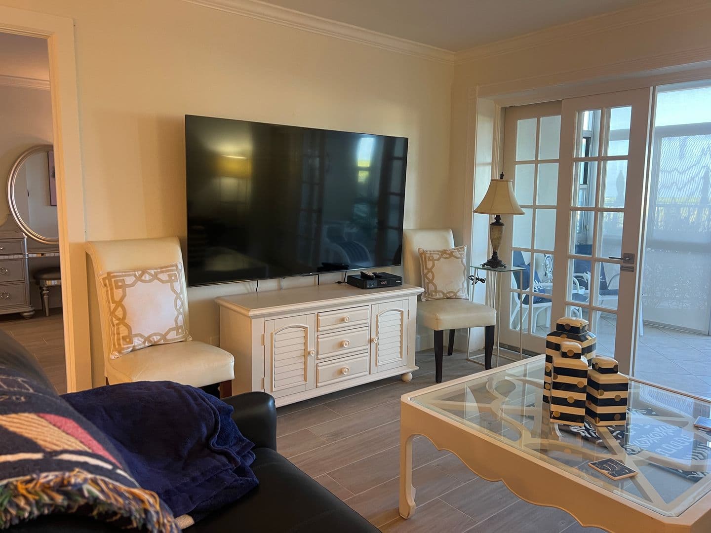 Venice Condo: 255 The Esplanade N #105
