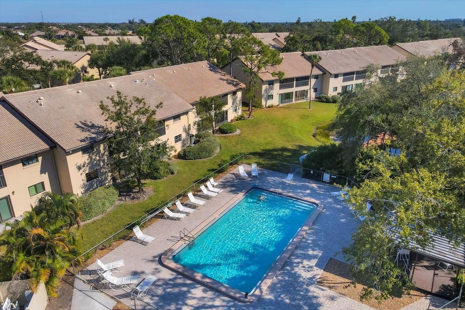 VENICE Condo: 370 THREE LAKES LANE, UNIT F
