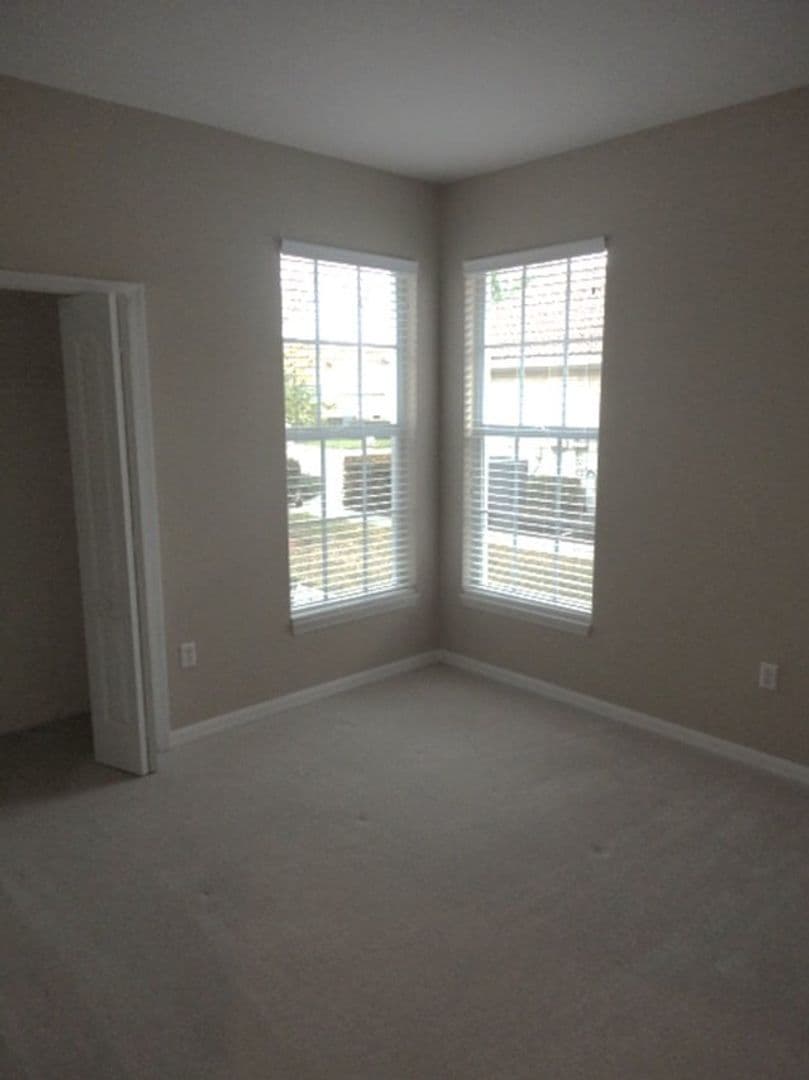 VENICE House: 1735 SAN SILVESTRO DRIVE