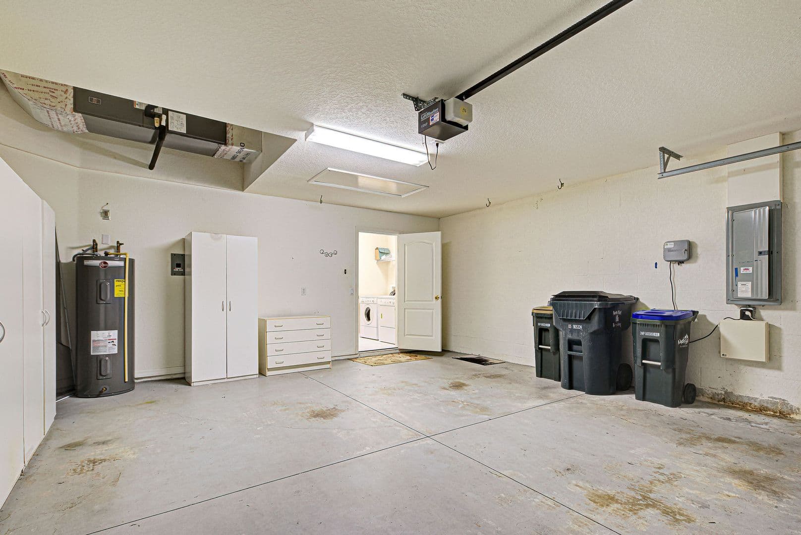 NORTH PORT House: 2134 BOXWOOD STREET