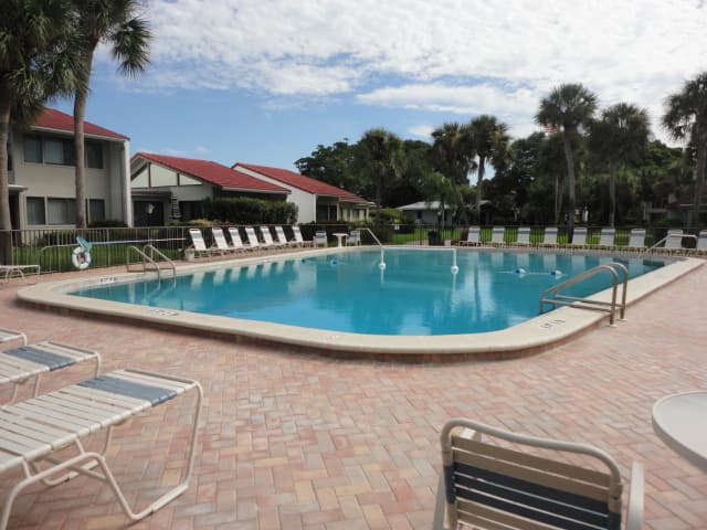VENICE Condo: 500 PARK BLVD. SOUTH #128