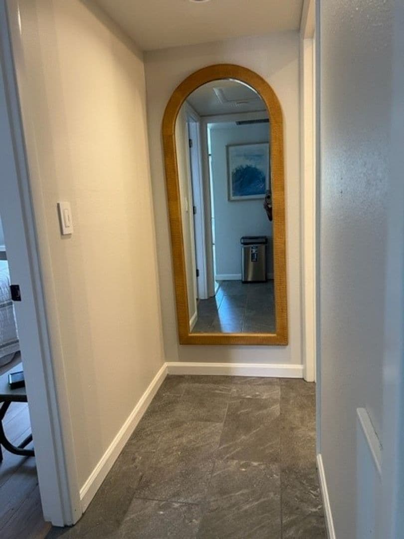 VENICE Condo: 902 GIBBS RD., #285