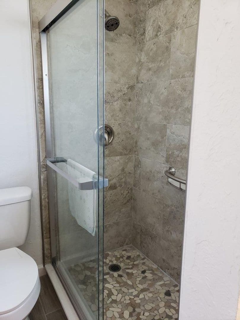 VENICE House: 812 HARBOR DRIVE
