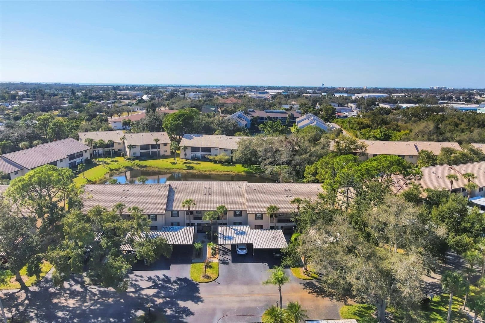 VENICE Condo: 370 THREE LAKES LANE, UNIT F