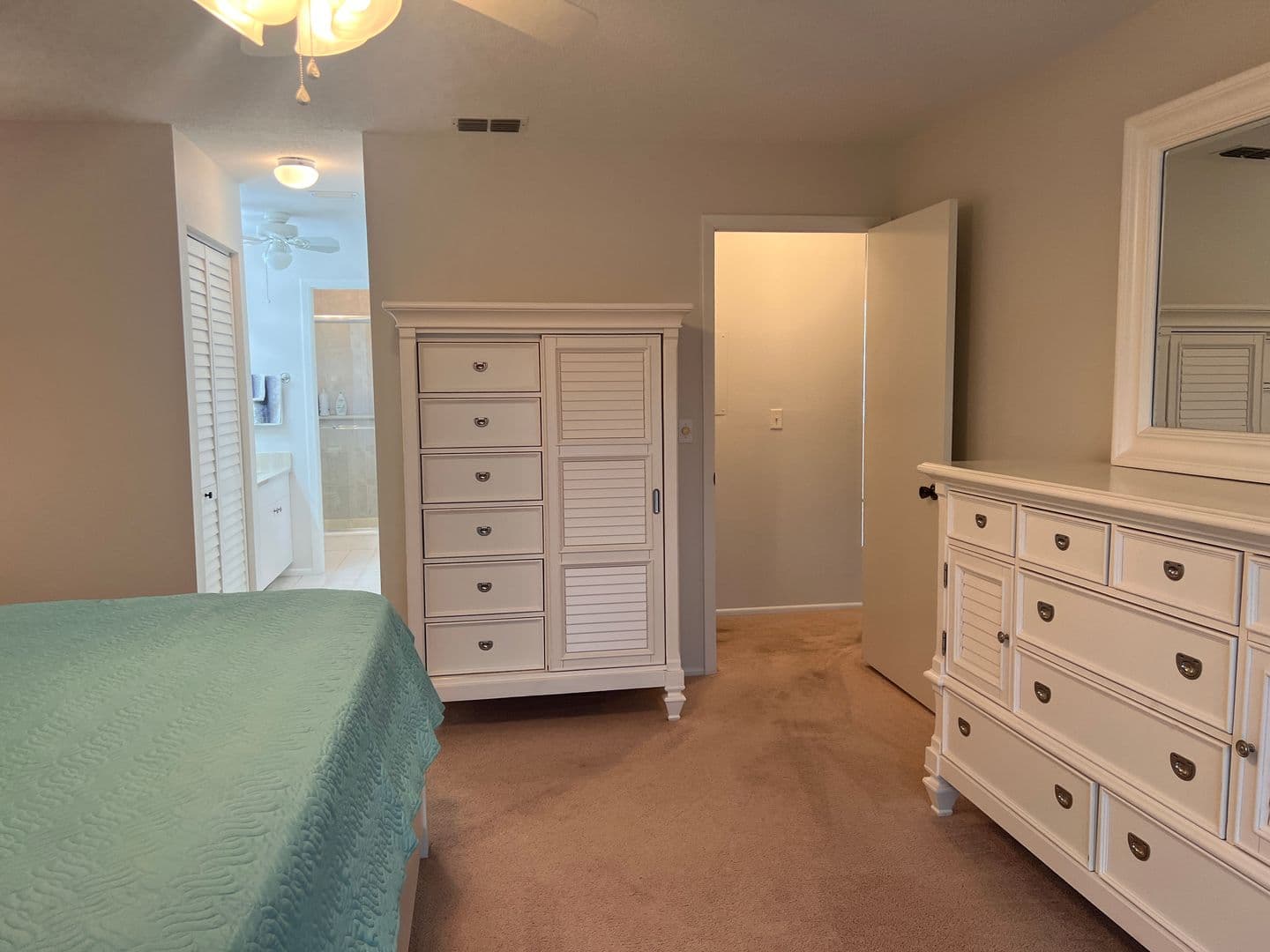 VENICE Townhome: 748 AVENIDA ESTANCIA UNIT B