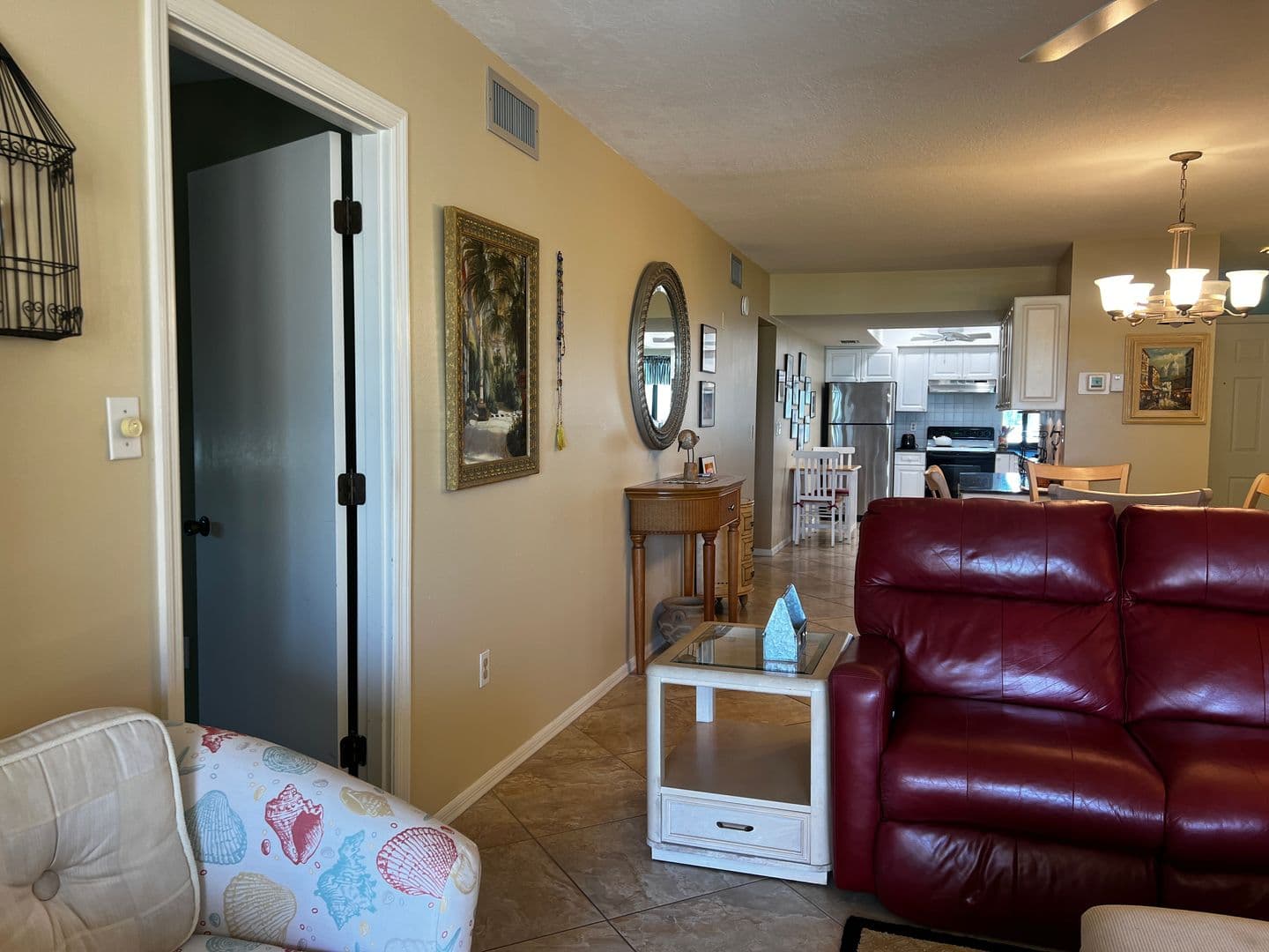 VENICE Condo: 700 GOLDEN BEACH BLVD. #231