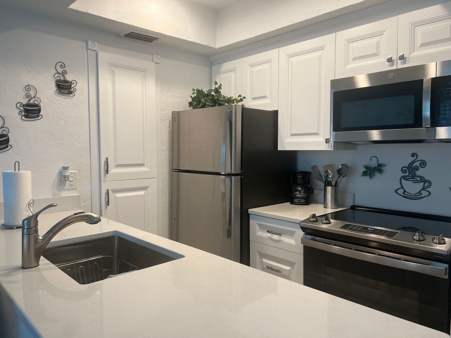 VENICE Condo: 238 TAMPA AVE WEST UNIT 214