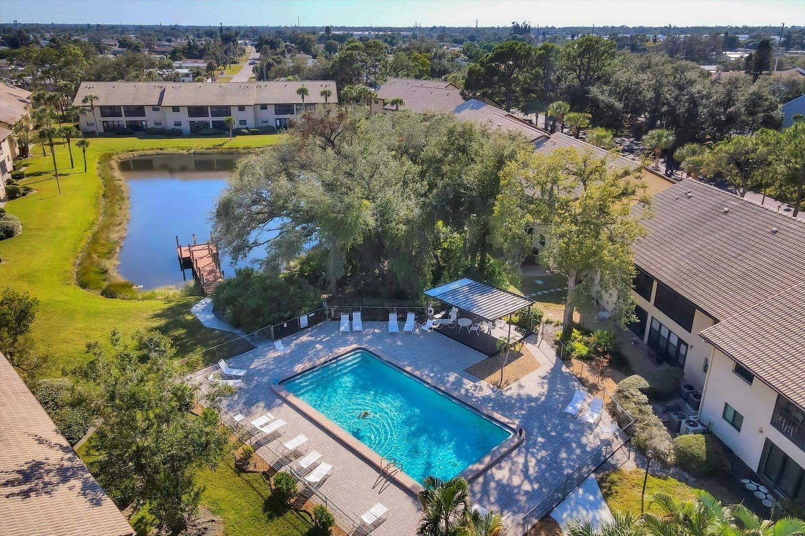VENICE Condo: 370 THREE LAKES LANE, UNIT F