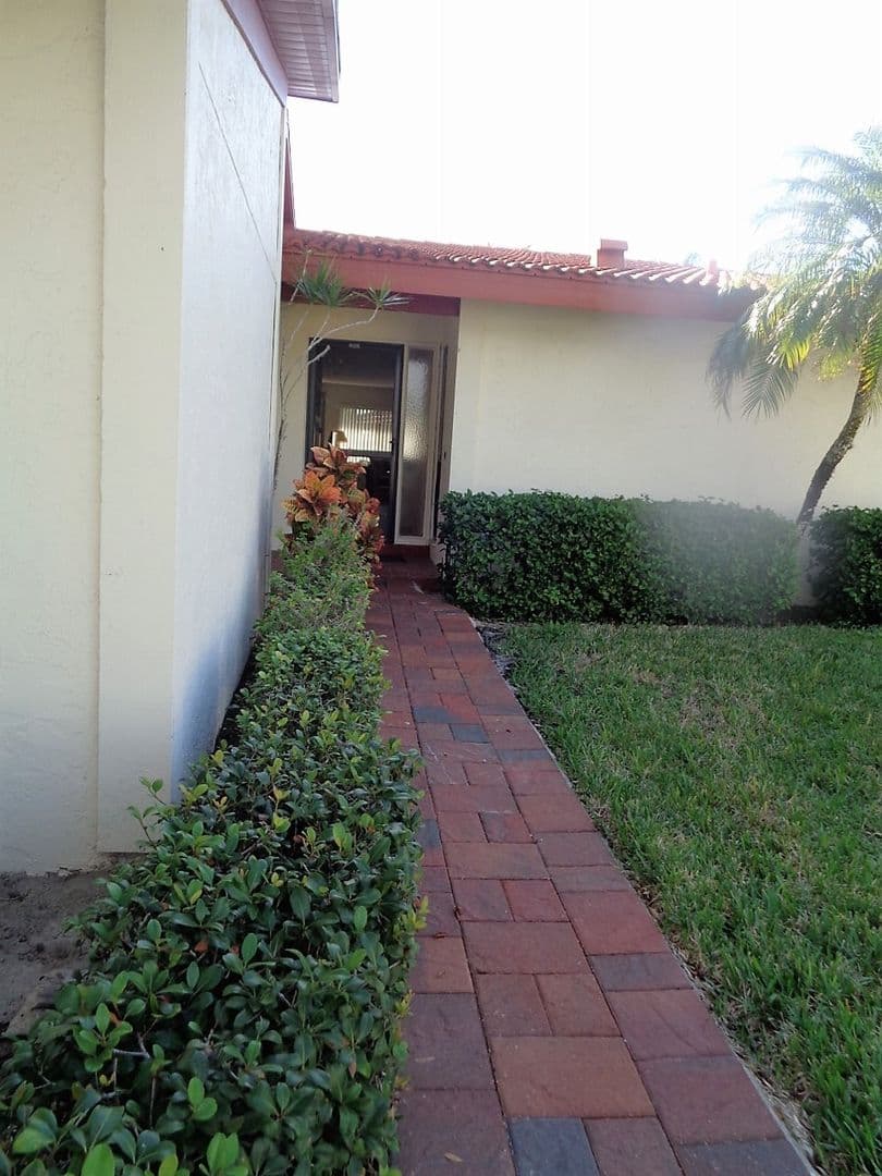 NOKOMIS Condo: 753 SORRENTO INLET