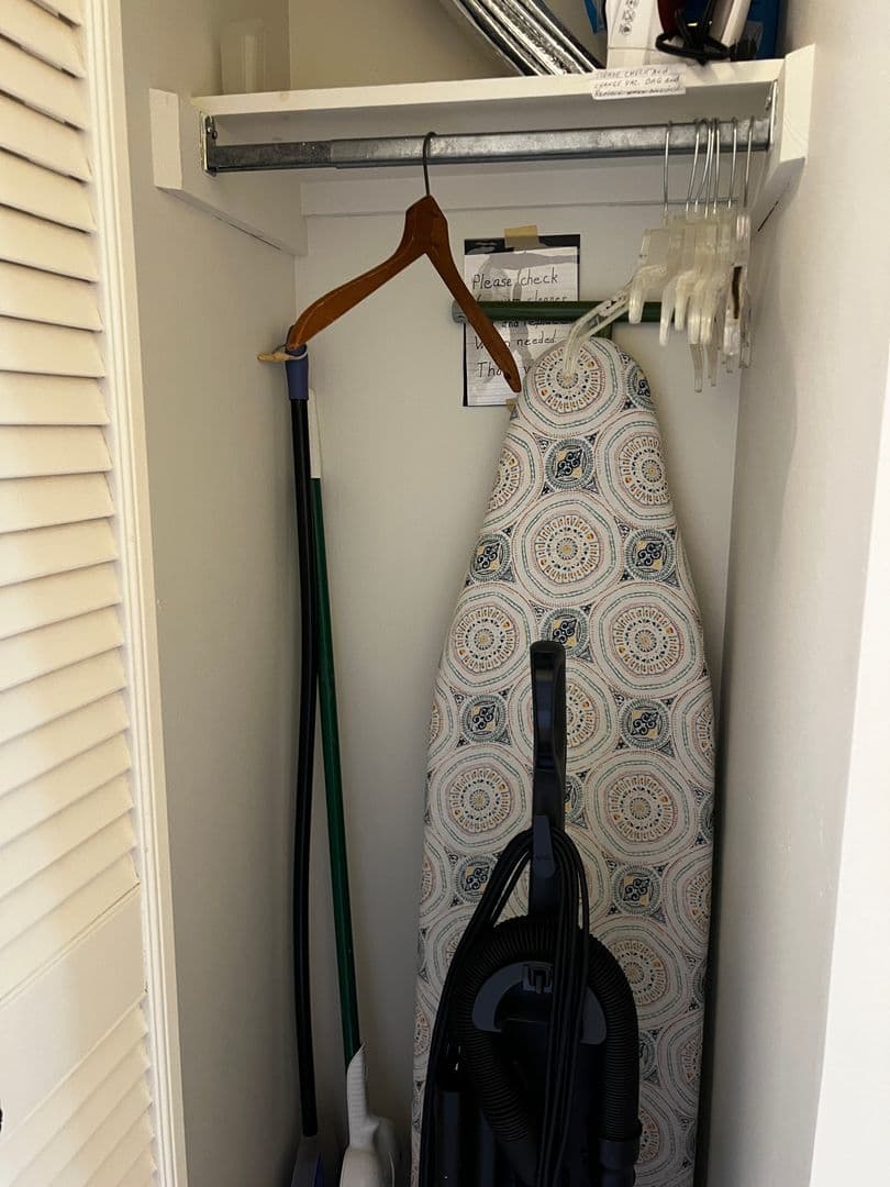 VENICE Condo: 102 CAPRI ISLES BLVD., #210