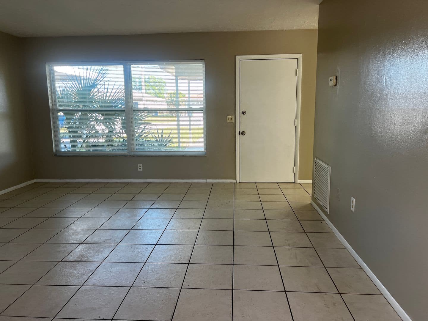 VENICE House: 558 BRIARWOOD ROAD
