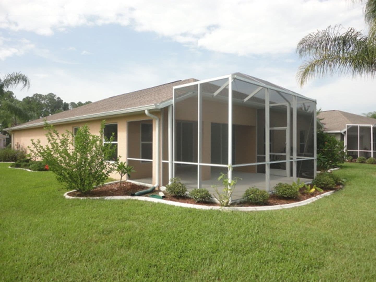 NORTH PORT House: 2134 BOXWOOD STREET