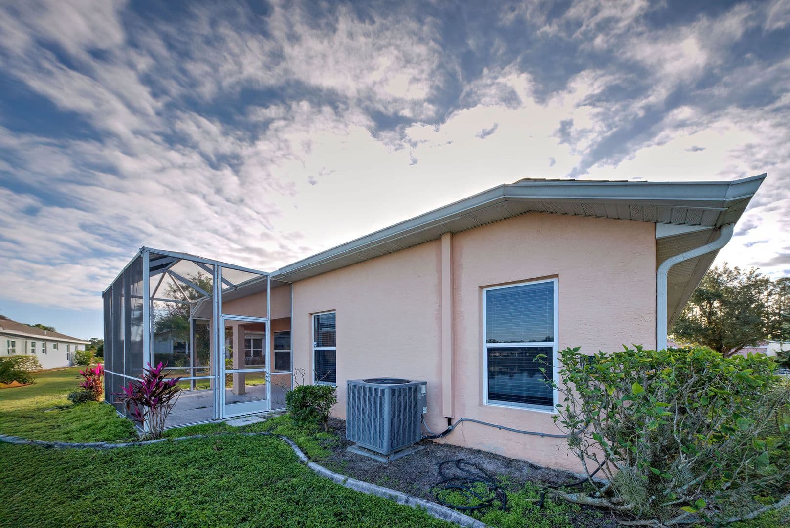 NORTH PORT House: 2134 BOXWOOD STREET