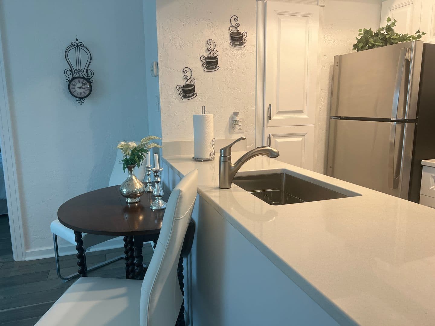 VENICE Condo: 238 TAMPA AVE WEST UNIT 214