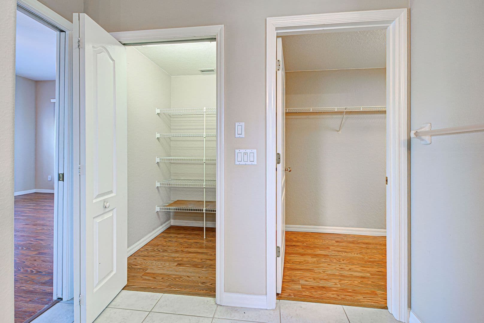 NORTH PORT House: 2134 BOXWOOD STREET