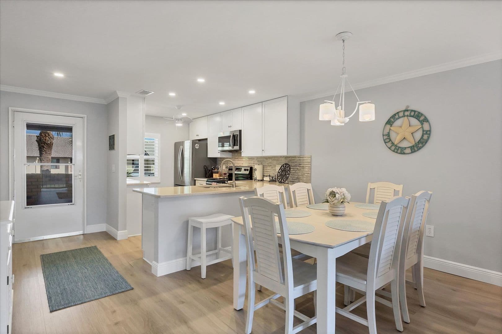 VENICE Condo: 370 THREE LAKES LANE, UNIT F