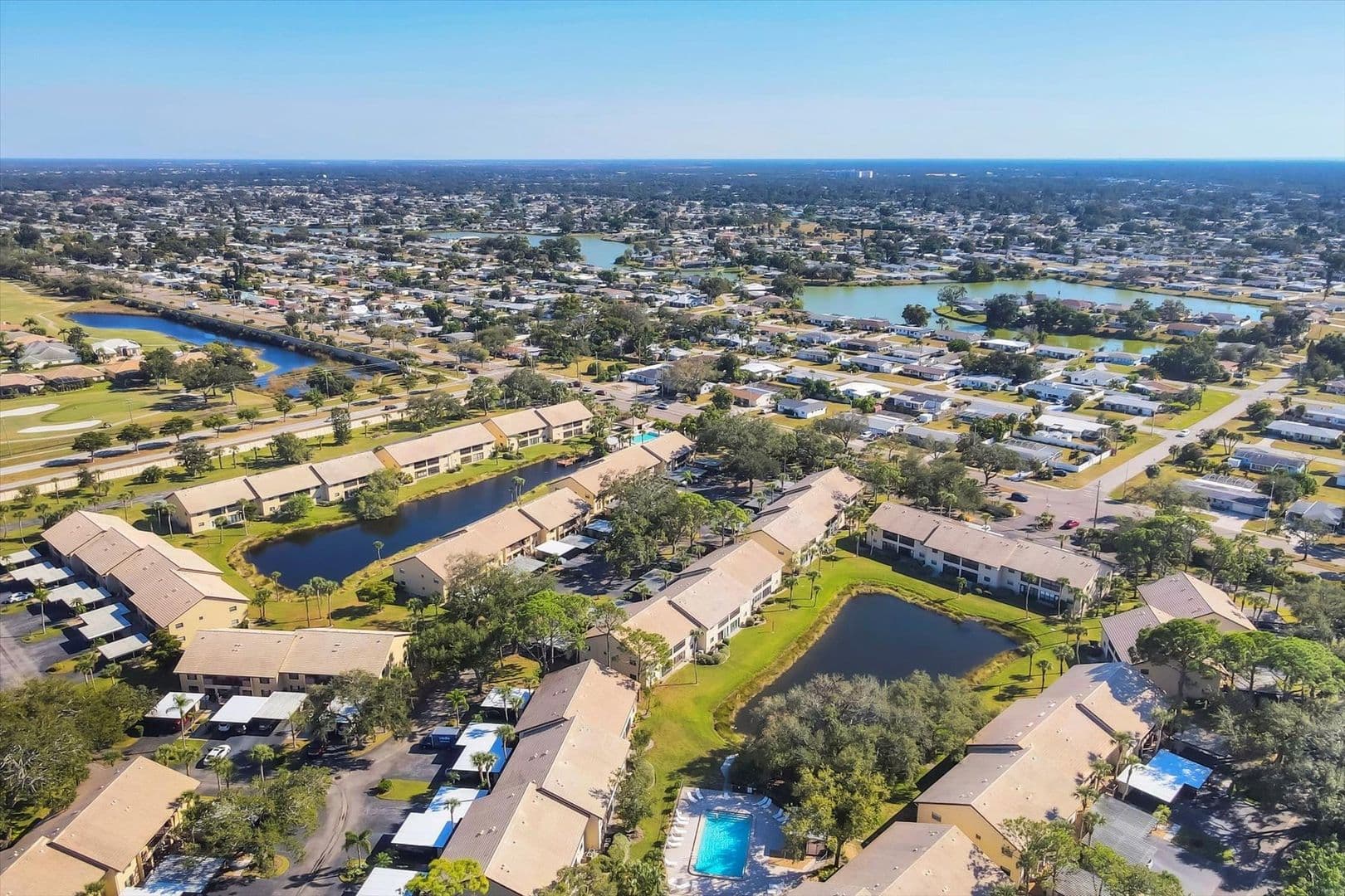 VENICE Condo: 370 THREE LAKES LANE, UNIT F