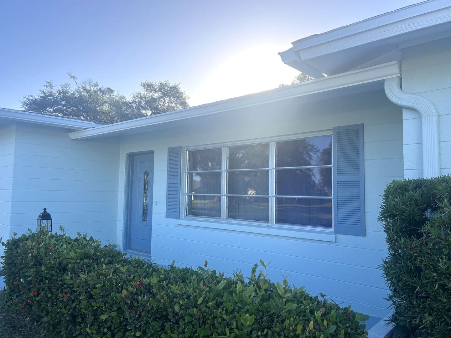 Venice House: 280 E Seminole Drive