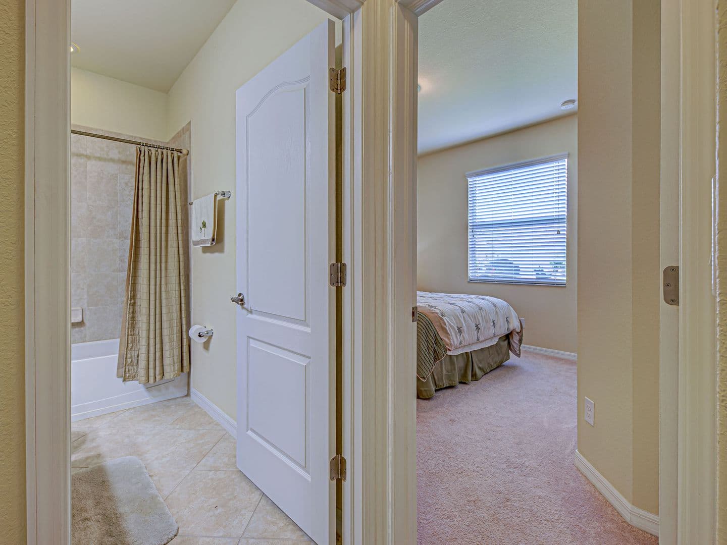 VENICE House: 11652 ANHINGA AVE