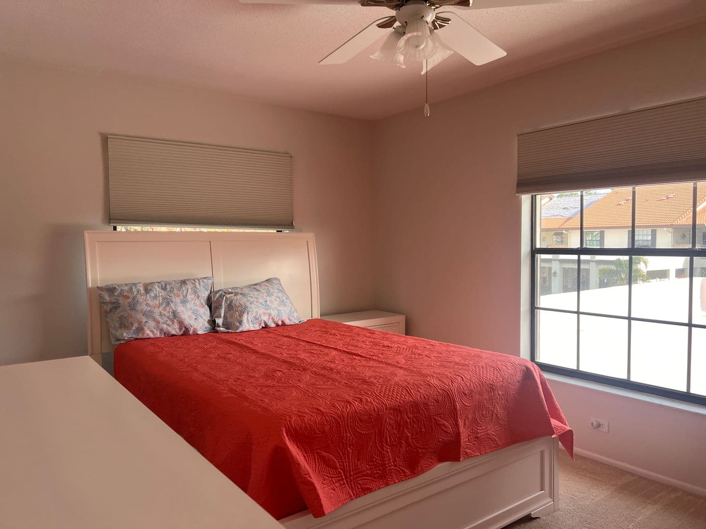 VENICE Townhome: 748 AVENIDA ESTANCIA UNIT B