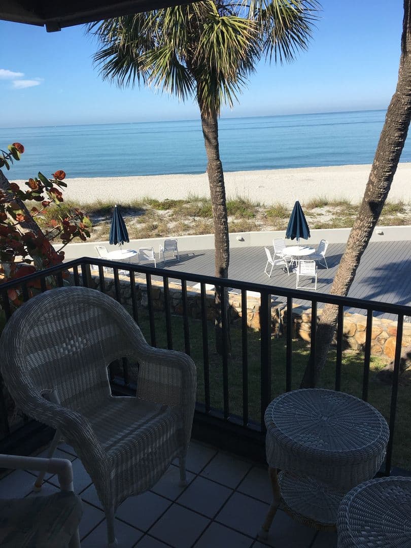 VENICE Condo: 1555 TARPON CENTER DR #J267 - TARPON CENTER 1555 #J267