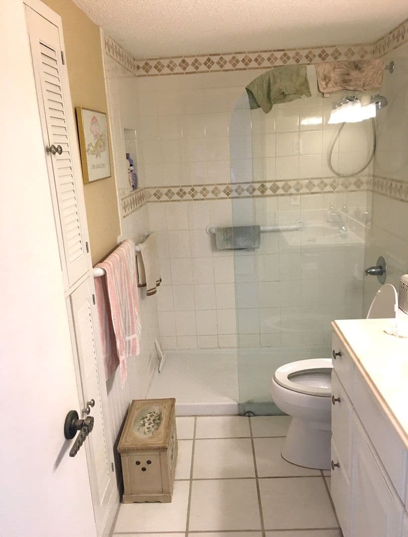 VENICE Condo: 1555 TARPON CENTER DR #J267 - TARPON CENTER 1555 #J267