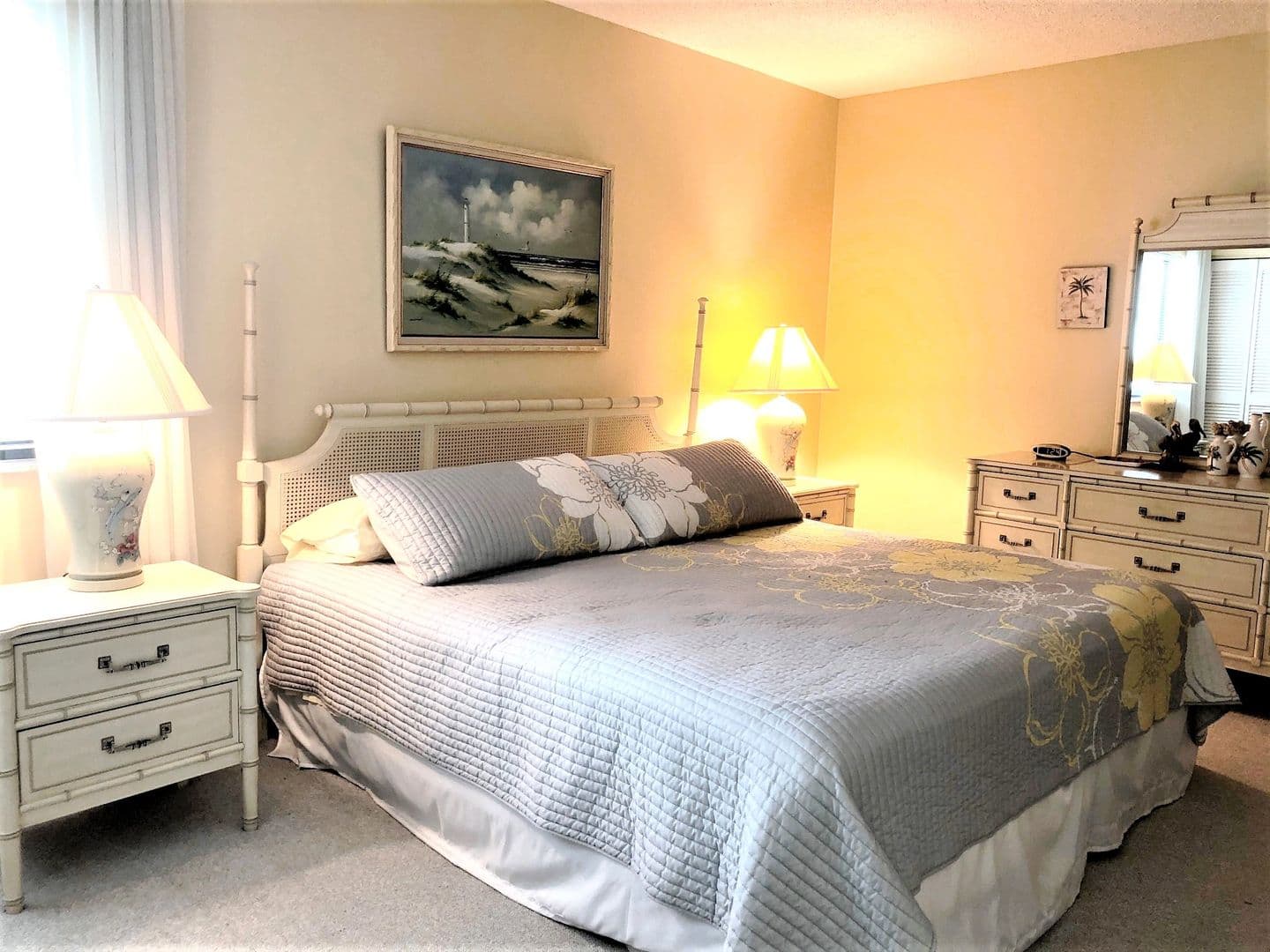 VENICE Condo: 700 GOLDEN BEACH #234