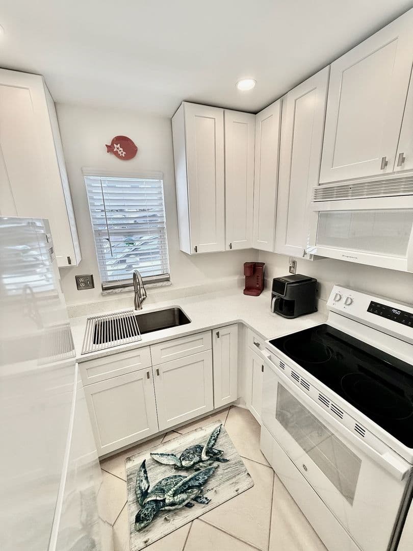 VENICE Condo: 1205 TARPON CENTER DR UNIT C4 - TARPON 1205 #C4