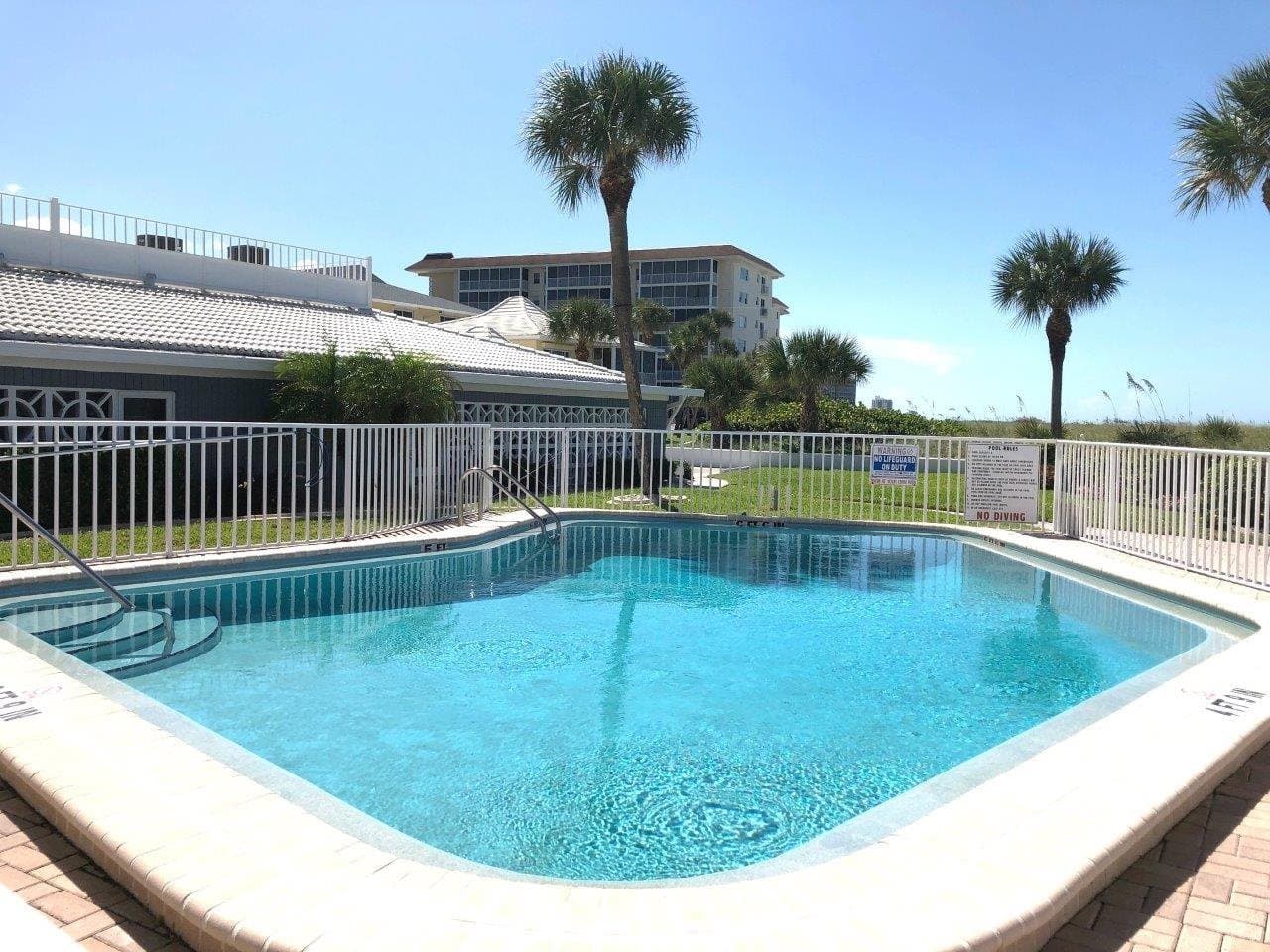 Venice Condo: 1205 Tarpon Center Dr. #D1