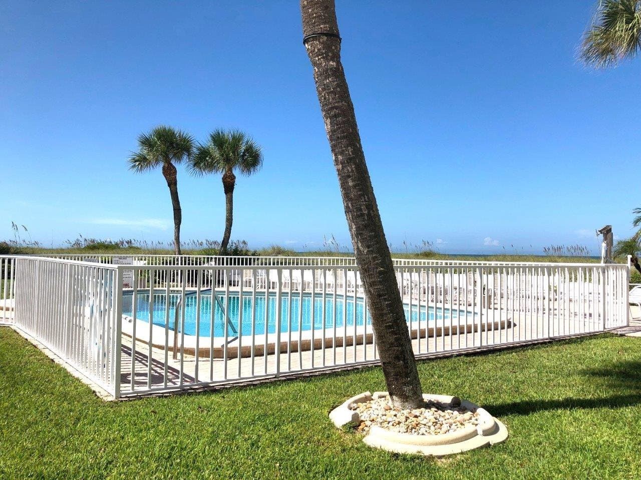 Venice Condo: 1205 Tarpon Center Dr. #D1