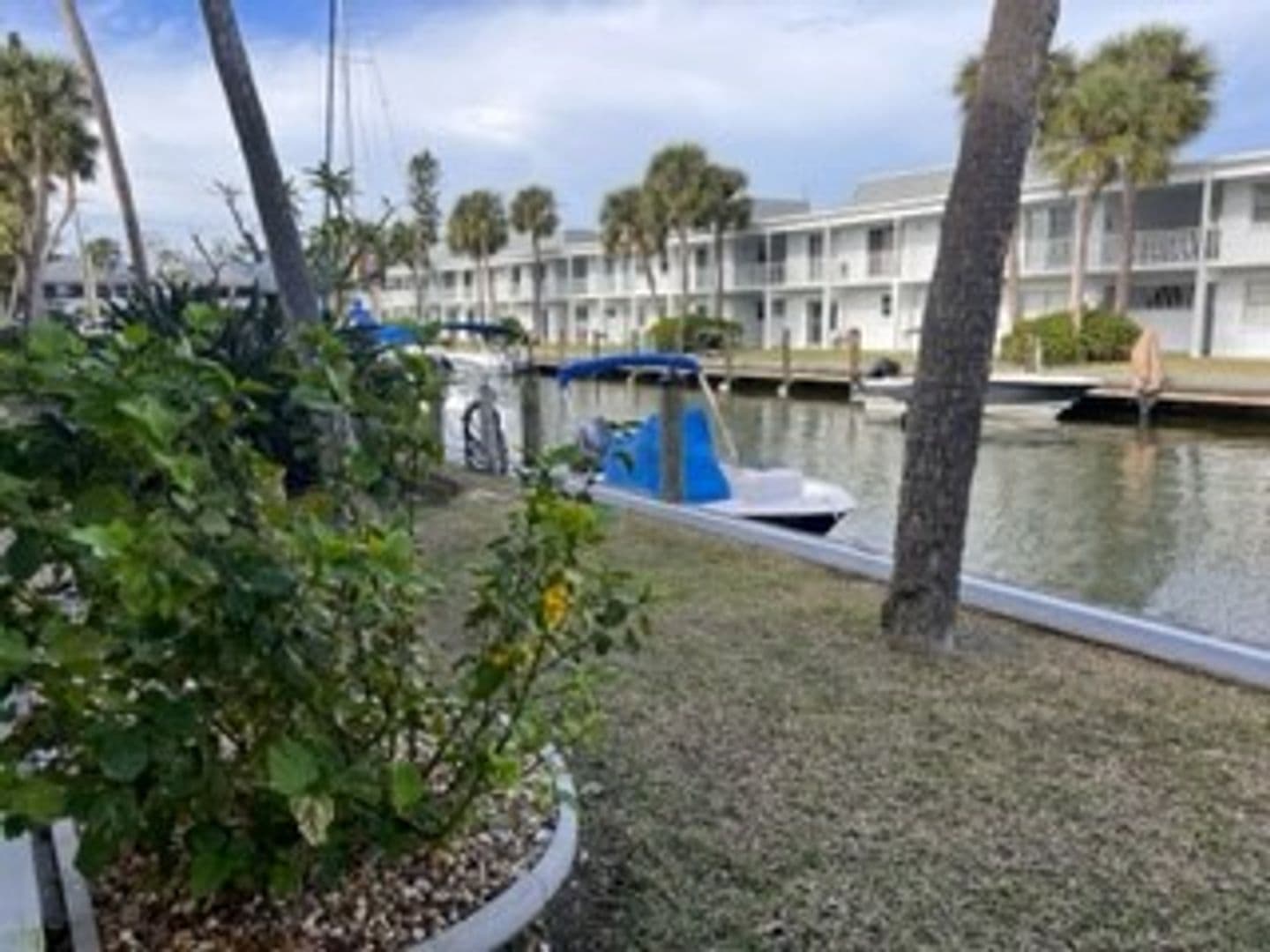 VENICE Condo: 902 GIBBS RD UNIT L284
