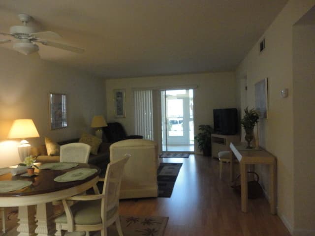 VENICE Condo: 200 THE ESPLANADE N. A18