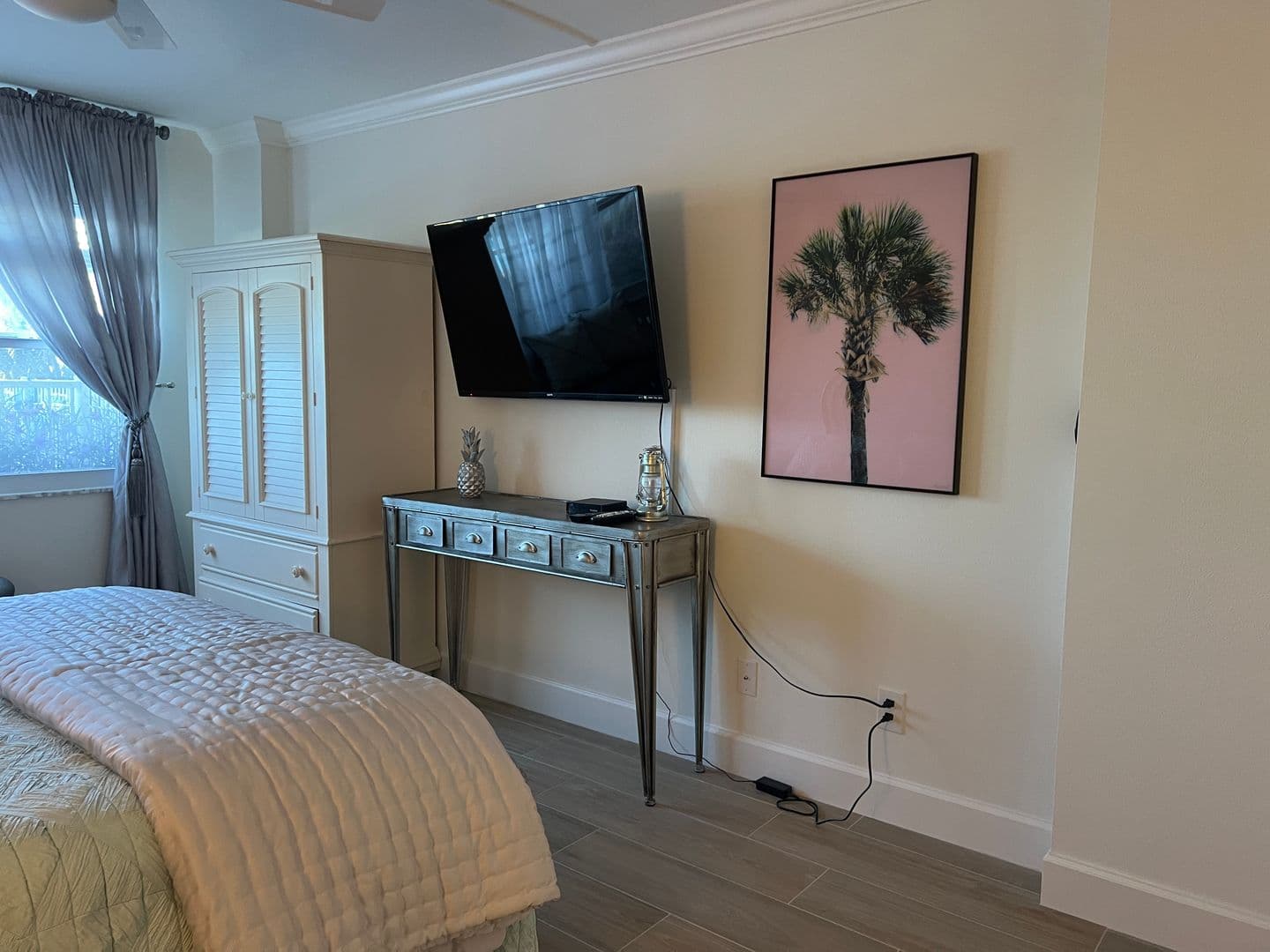 Venice Condo: 255 The Esplanade N #105
