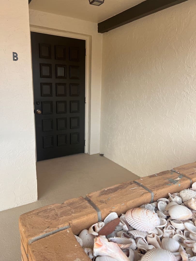 VENICE Townhome: 748 AVENIDA ESTANCIA UNIT B