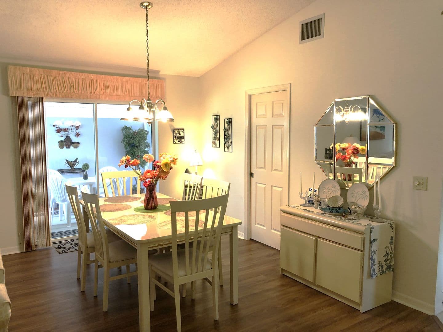 Venice House: 705 Harrington Lake Dr. S.
