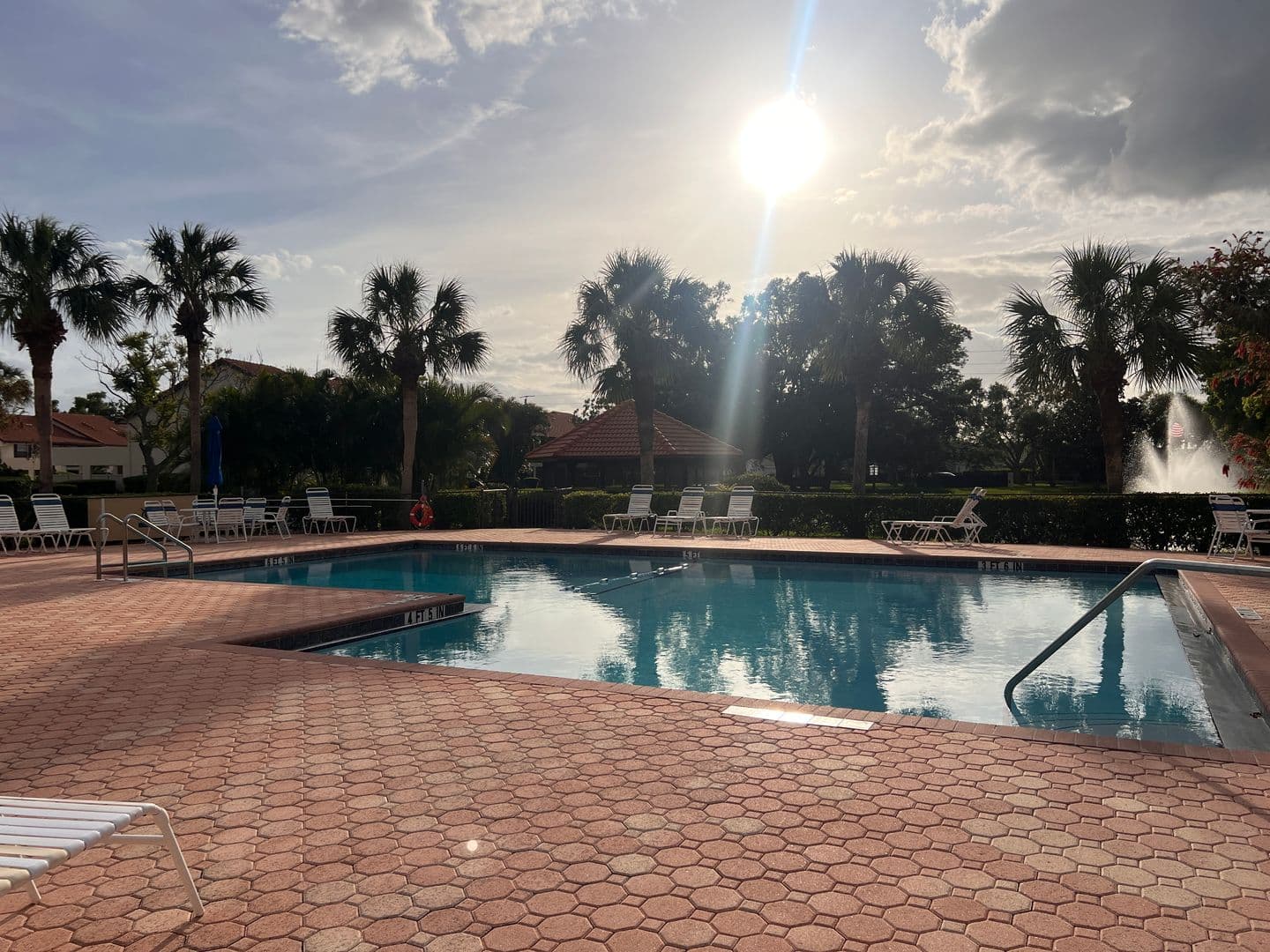 VENICE Townhome: 748 AVENIDA ESTANCIA UNIT B
