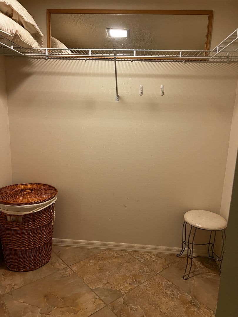 VENICE Condo: 700 GOLDEN BEACH BLVD. #231