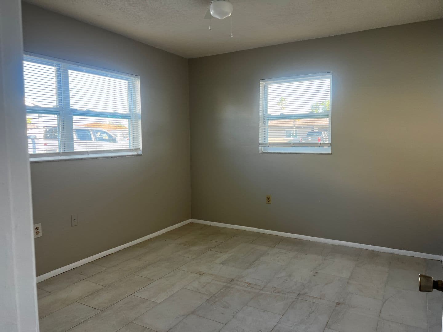 VENICE House: 556 BRIARWOOD ROAD