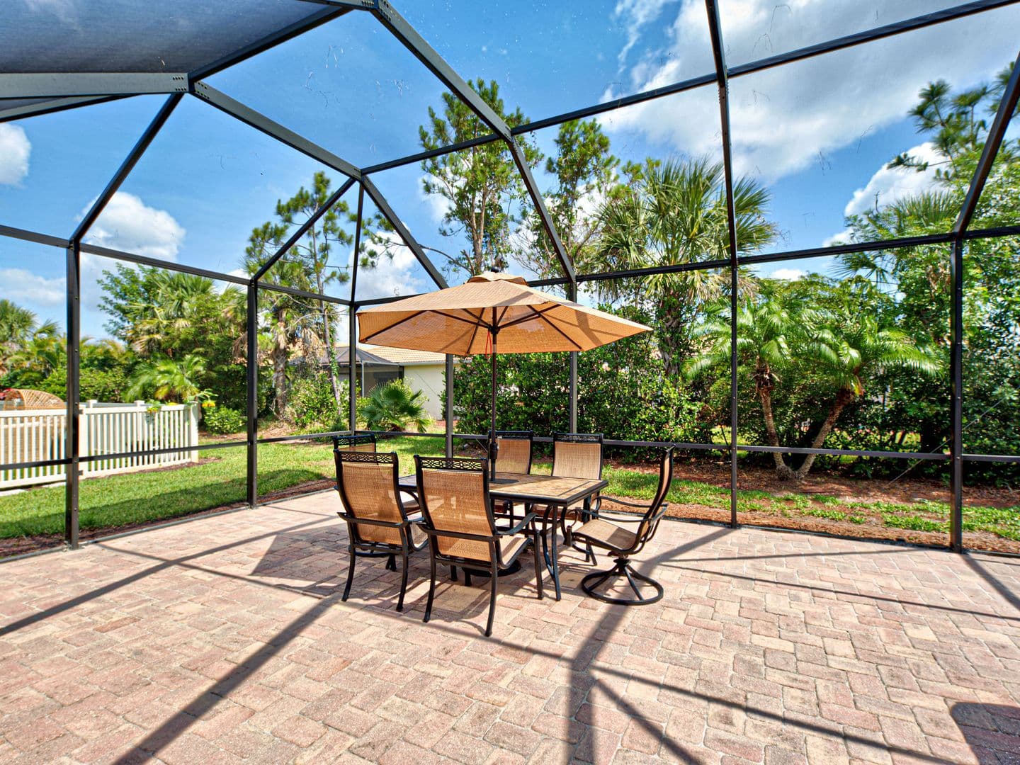 VENICE House: 11652 ANHINGA AVE