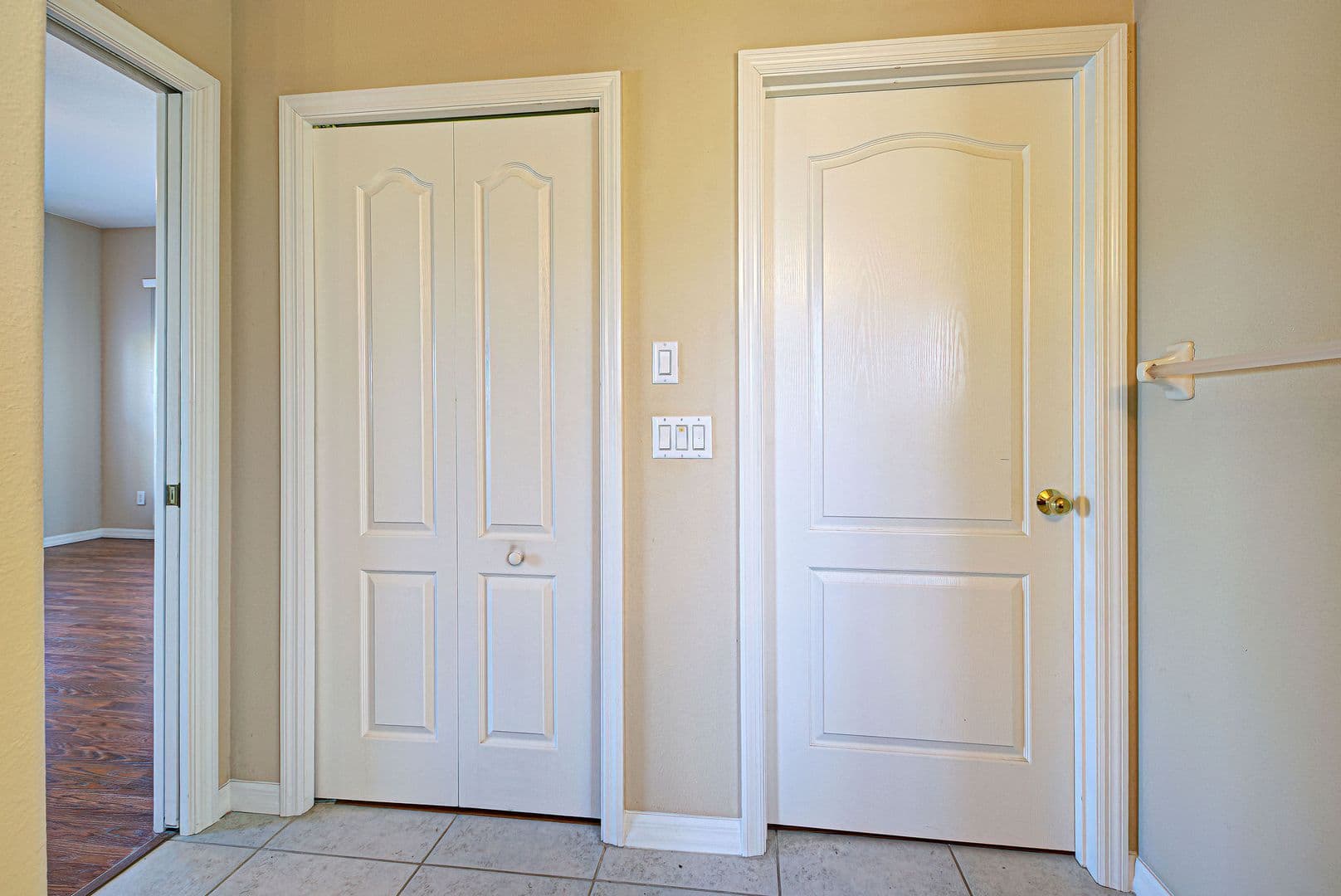 NORTH PORT House: 2134 BOXWOOD STREET